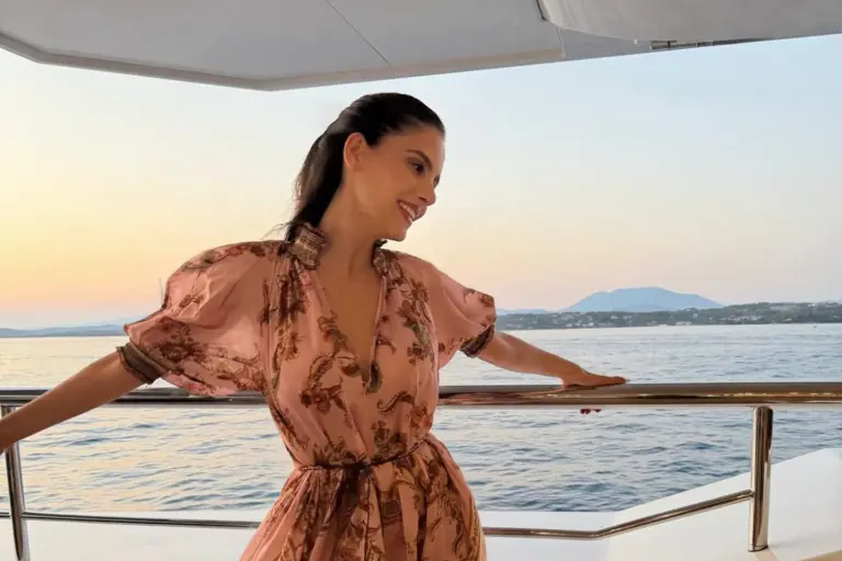 Αλεξάνδρα Νίκα: Νέο οικογενειακό άλμπουμ από τις διακοπές – Οι τρυφερές στιγμές με τον μικρό Βασίλη στο σκάφος