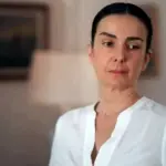 Θα πάθετε πλάκα! Η «Ιουλία» της σειράς «Μία νύχτα μόνο» με μπικίνι