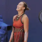 Αρίνα Σαμπαλένκα: Μπήκε στο US Open και έκλεψε τις εντυπώσεις με κοσμήματα 127 καρατίων