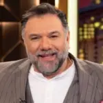 Γρηγόρης Αρναούτογλου:  Το μήνυμα για την αγάπη που κρύβει μια μεγάλη αλήθεια -  «Όλοι μας θα πεθάνουμε»