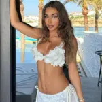 Στη Μύκονο η γνωστή Αμερικανίδα DJ και μοντέλο Σαντέλ Τζέφρις