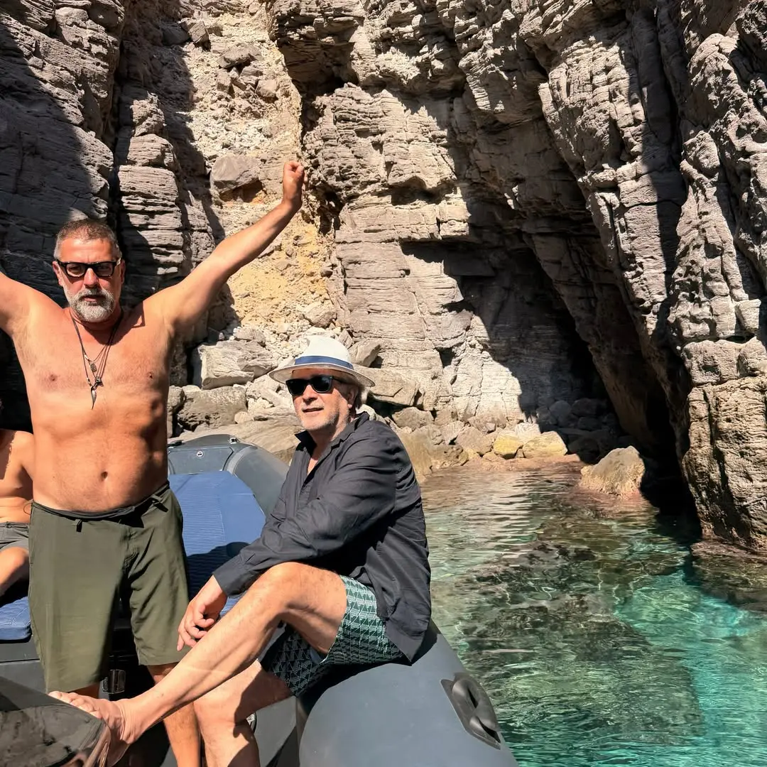 Ο Βασίλης Μπισμπίκης με τον Λάκη Λαζόπουλο