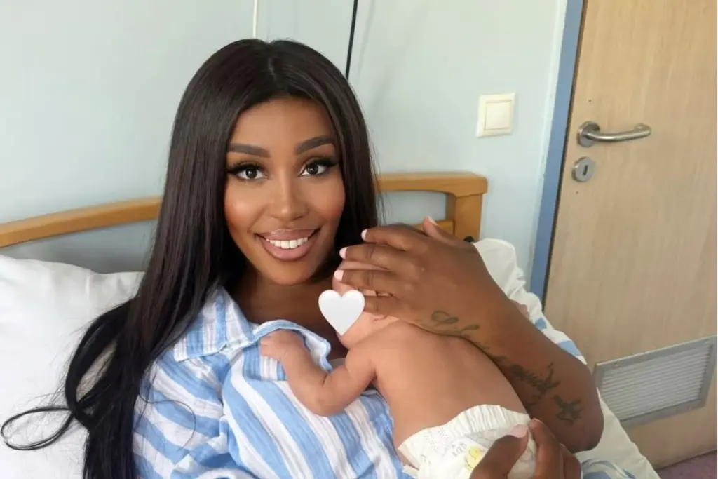 Η Ελίζαμπεθ Ελέτσι
