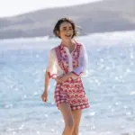Λίλι Κόλινς: Η ανάρτηση για το φινάλε του «Emily in Paris» έχει άρωμα Ελλάδας
