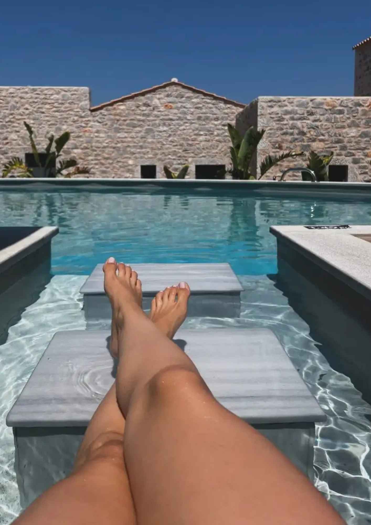 Η ηθοποιός μοιράστηκε στο Instagram νέα στιγμιότυπα από τις χαλαρές στιγμές των διακοπών της.