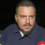 «Τραγική ειρωνία» - Συγκινεί ο άνδρας που έσωσε δεκάδες σπίτια από τις φωτιές αλλά το δικό του κάηκε