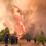 Έκτακτο 112: Εκκενώνεται τώρα η Ψάθα - Μεγάλες αναζωπυρώσεις σε Κανδήλι και Κιθαιρώνα