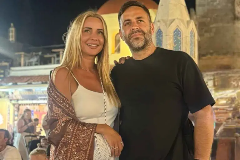 Γιώργος Γιαννιάς - Ελευθερία Παντελιδάκη: 11 χρόνια γάμου - «Σε λατρεύω κάθε μέρα και πιο πολύ»