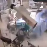 Συγκλονιστικό βίντεο από χειρουργείο την ώρα των 7,1 Ρίχτερ στην Ιαπωνία – Γιατροί αγκάλιασαν τον ασθενή για να τον σώσουν
