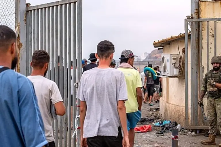 Ισπανία: Τουλάχιστον 72 νεκροί στη Θέουτα από το μαζικό κύμα μεταναστών από το Μαρόκο