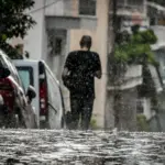 Καιρός: Έρχονται καταιγίδες και μετά… ανεβαίνει η θερμοκρασία