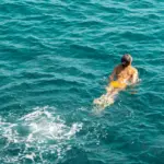 Καιρός: Αλλάζει το σκηνικό - Υποχωρούν οι θυελλώδεις άνεμοι, ανεβαίνει ο υδράργυρος