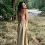 Η Κατερίνα Παπουτσάκη ποζάρει με τον πατέρα και τους γιους της!