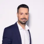 Πέτρος Κουσουλός: «Με τα αγαπημένα μου κορίτσια» - Η οικογενειακή φωτογραφία από τις διακοπές!