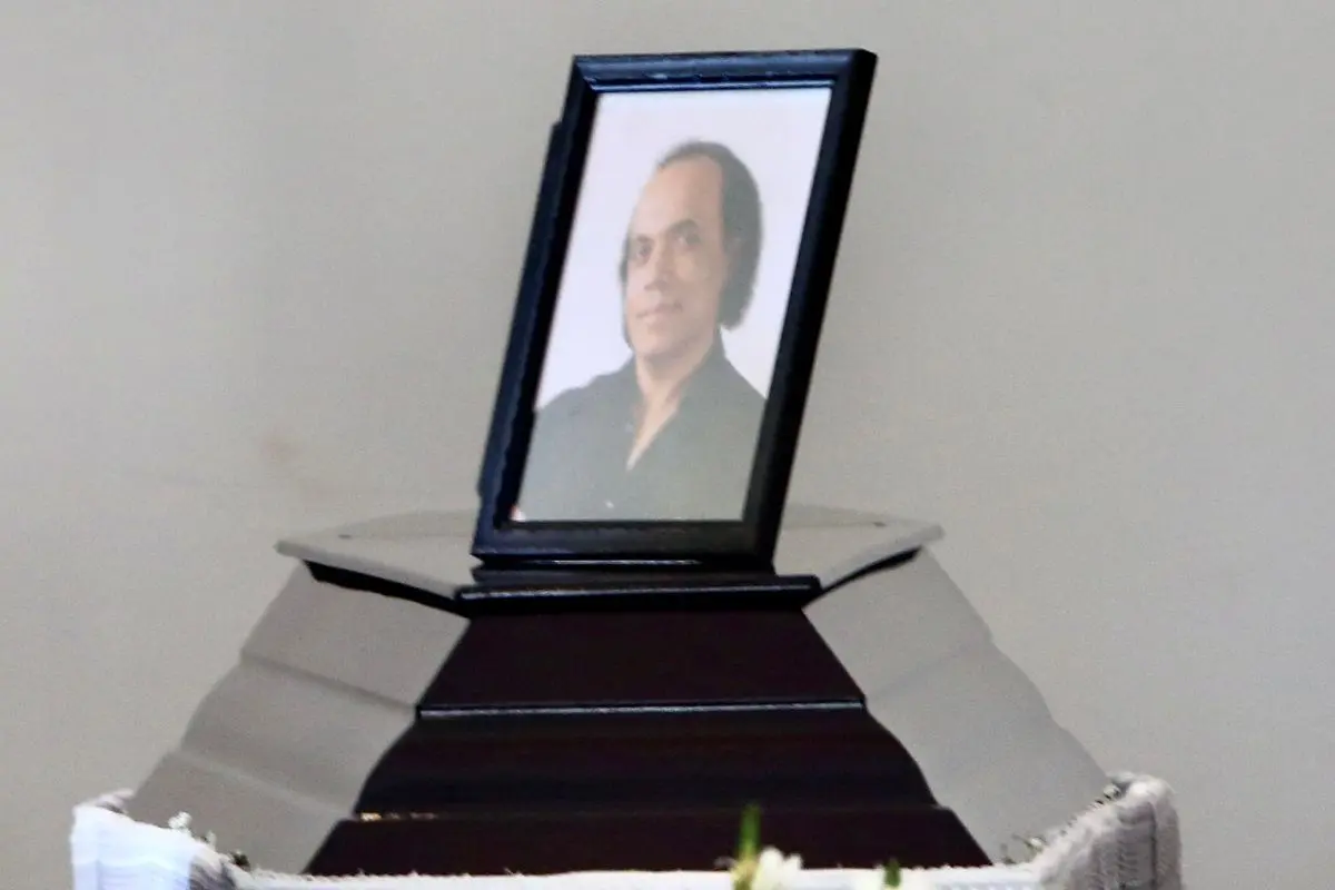 Η κηδεία του Λάκη Χαλκιά