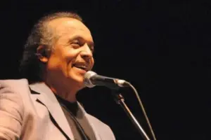 Πέθανε ο Λάκης Χαλκιάς στα 82 του – Σίγησε μια σπουδαία φωνή της ελληνικής παράδοσης