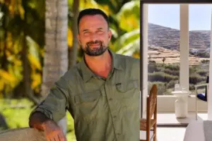 Λιανός: Η χλιδάτη απόδραση στην Τήνο