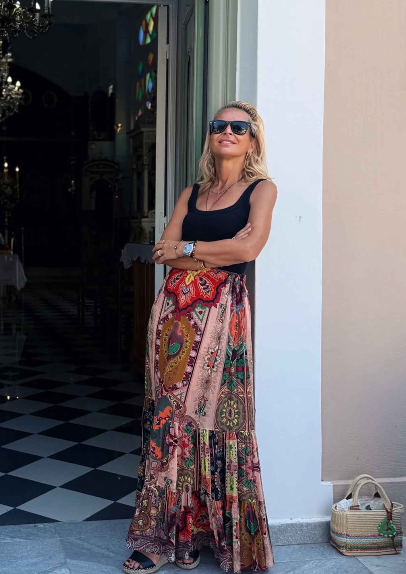 Η Μαρία Μπεκατώρου επέστρεψε στο χωριό της στην Κεφαλονιά για τον Δεκαπενταύγουστο.