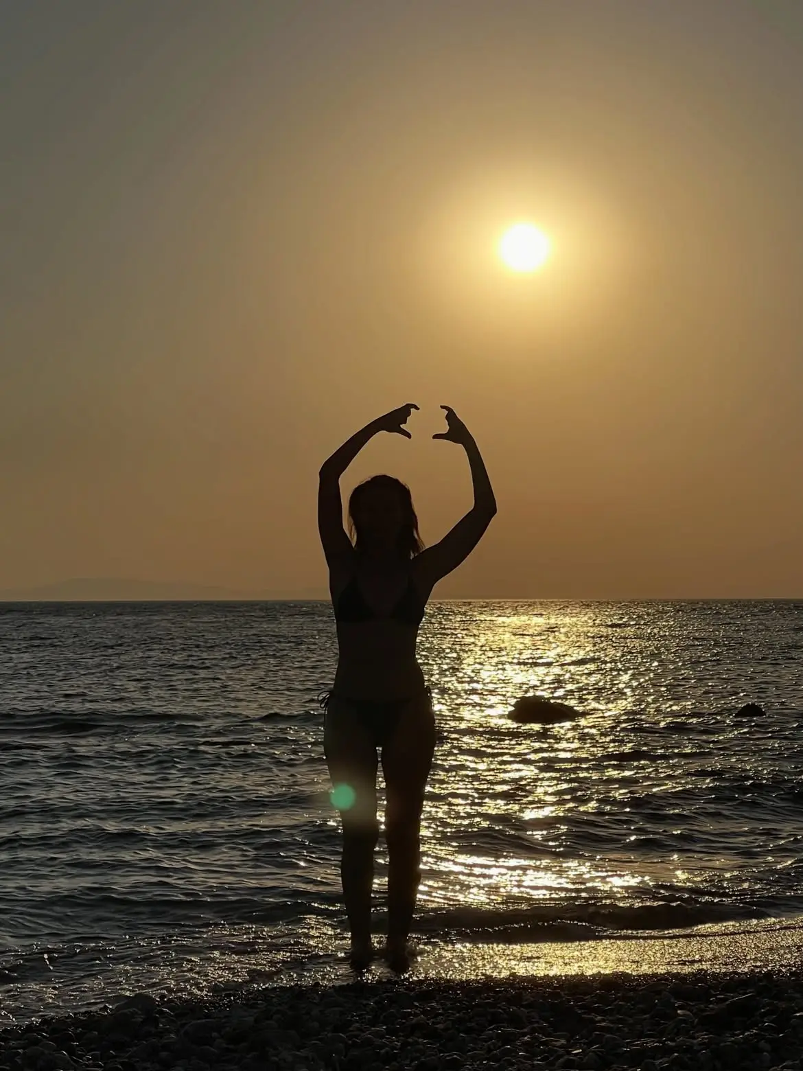 Η Μαρία Ναυπλιώτου χωρίς ρετούς – Οι φωτογραφίες με μαγιό στα 57 της
