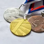 Μετάλλιο απιστίας! Ο παντρεμένος παρουσιαστής και η λαμπερή πρωταθλήτρια