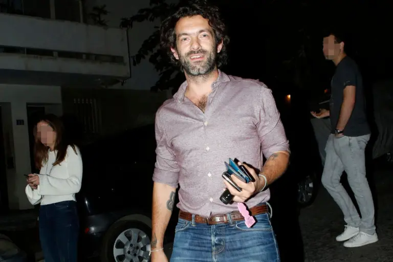 Φίλιππος Μιχόπουλος: Η υπέροχη φωτογραφία με τα παιδιά του από τις διακοπές τους