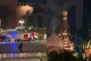 Μόσχα: Φωτιά στον εμβληματικό ναό του Αγίου Βασιλείου – Καπνοί πάνω από τους τρούλους