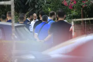 Νέα Σμύρνη: Γυναικοκτονία και αυτοκτονία αποκαλύπτουν οι κάμερες ασφαλείας