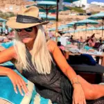 Κατερίνα Παναγοπούλου: Μαγνητίζει τα βλέμματα στη Μύκονο – Νέα στιγμιότυπα από την παραλία