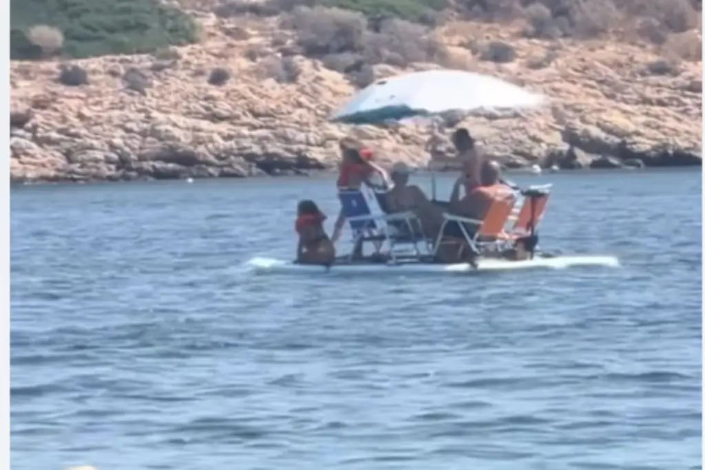 Σαλόνι εν πλω