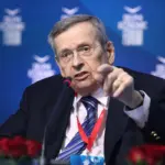 Στέφανος Μάνος: Πέθανε ο πρώην υπουργός σε ηλικία 86 ετών