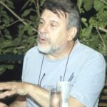 Συγκλονίζει ο Τάσος Χαλκιάς: «Πηγαίνω στα χαλάσματα μήπως έχει μείνει κάτι»