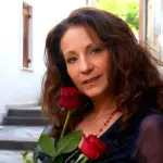 Τέτα Κωνσταντά: «Μας κόλλησαν τη ρετσινιά της βιντεοκασέτας»