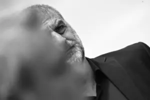 Τραϊανός Δέλλας: Η απόφαση μετά το μνημόσυνο της Γωγώς – Το νέο κεφάλαιο με τη Βικτώρια