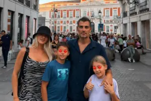 Στέλιος Χανταμπάκης: Οικογενειακή απόδραση στη Μαδρίτη με την Όλγα Πηλιάκη