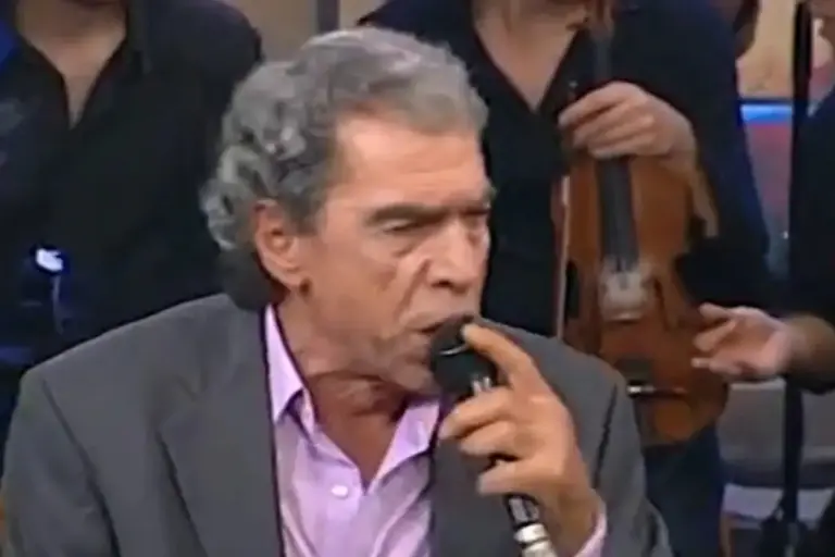 Πέθανε ο τραγουδιστής Δημήτρης Ξανθάκης - Πού και πότε θα γίνει η κηδεία του