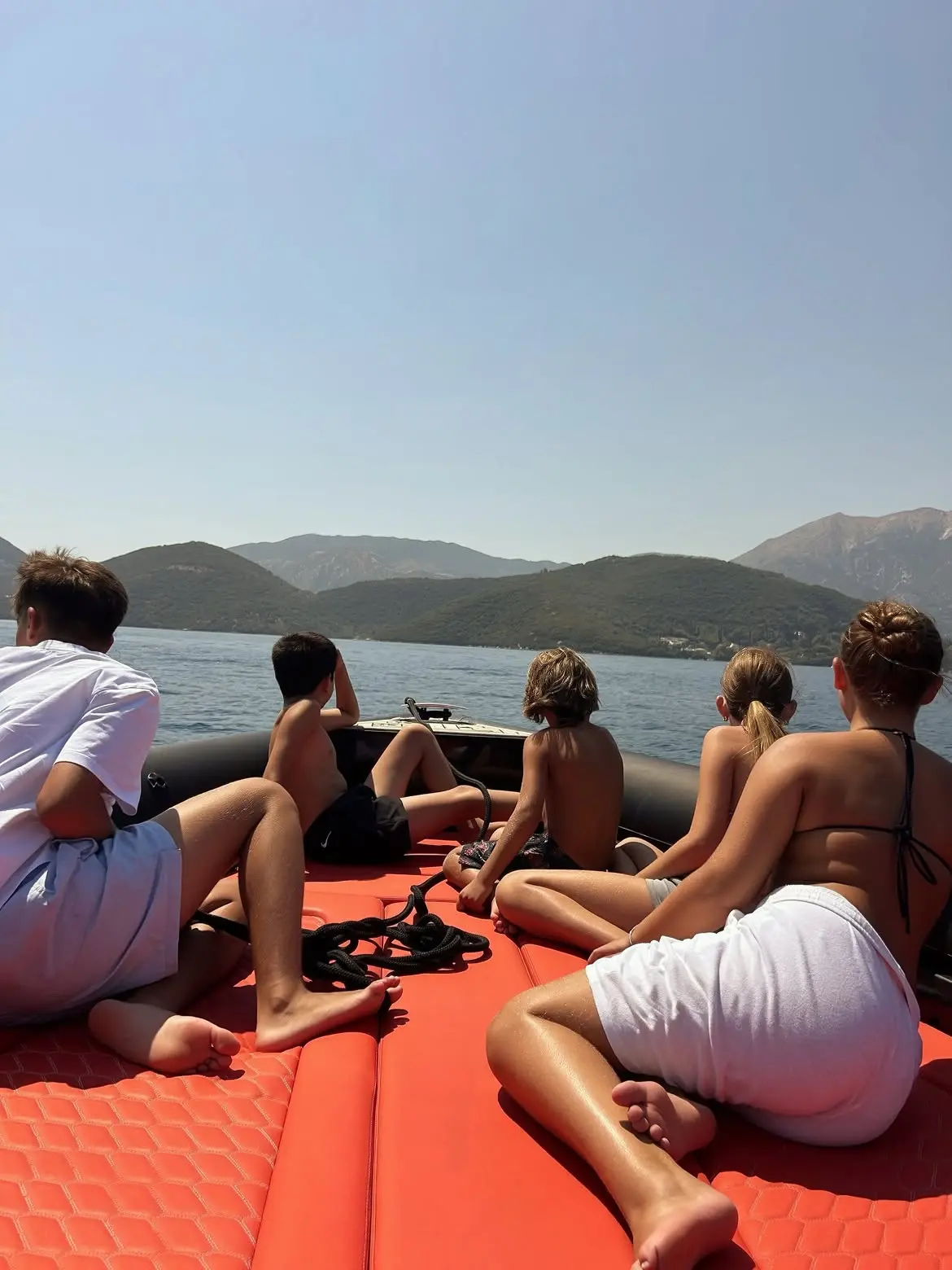Υβόννη Μπόσνιακ και Αντώνης Ρέμος