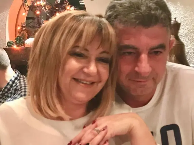 Γιώργος Καραϊβάζ: Το συγκινητικό μήνυμα της γυναίκας του για τον δολοφονημένο δημοσιογράφο