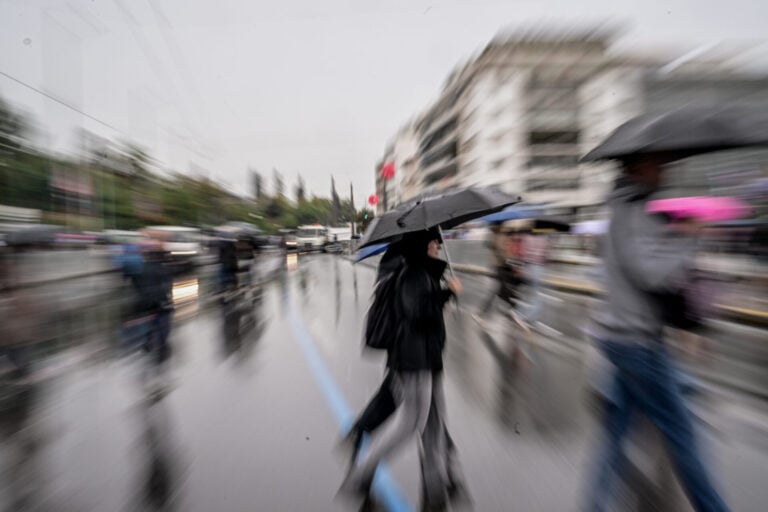 Καιρός: «Χτυπά» η κακοκαιρία με ισχυρές καταιγίδες – Οι περιοχές υψηλού κινδύνου
