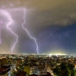 Καιρός: Έρχεται ισχυρή κακοκαιρία στην Ελλάδα – Πότε χτυπούν καταιγίδες και βροχές