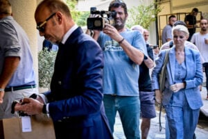 Μαζωνάκης: Η χλιδάτη ζωή του  μεγαλογιατρού «Dr. Ilias» - Οι καταγγελίες για το ιατρείο στο Κολωνάκι