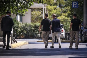 Μαζωνάκης: Μετά την πλασμαφαίρεση ο Θεοδωρόπουλος σχεδίαζε «άνοιγμα» στις κυτταρικές θεραπείες
