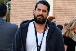 Λορέντζο Καριέρε: Συγκλονίζει ο γιος του 2,5 μήνες μετά τον θάνατό του - «Εκεί θα ήθελα να είμαστε για πάντα»