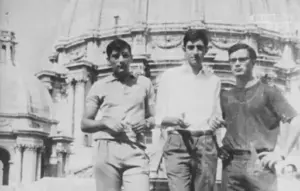 Ο άνθρωπος που αυτοπυρπολήθηκε φωνάζοντας για την Ελλάδα και τη Δημοκρατία