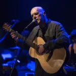 Το συγκινητικό ποίημα του Ορφέα Περίδη για τον Γιώργο Μαζωνάκη - «Στα παλιά δεν θέλω να ξαναγυρίσω»