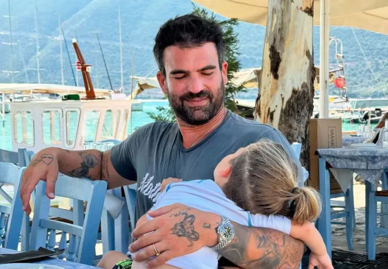 Δημήτρης Αλεξάνδρου: Η συνήθεια του μικρού Πάρη που είχε και ο ίδιος ως παιδί
