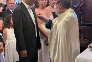 Παντρεύτηκε γνωστός Έλληνας ηθοποιός και δεν το πήρε κανείς χαμπάρι