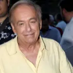 Ανδρέας Μικρούτσικος: «Δεν έχω λεφτά για πετρέλαιο» - Με τζάκι και λίγο ρεύμα θα βγάλει τον χειμώνα