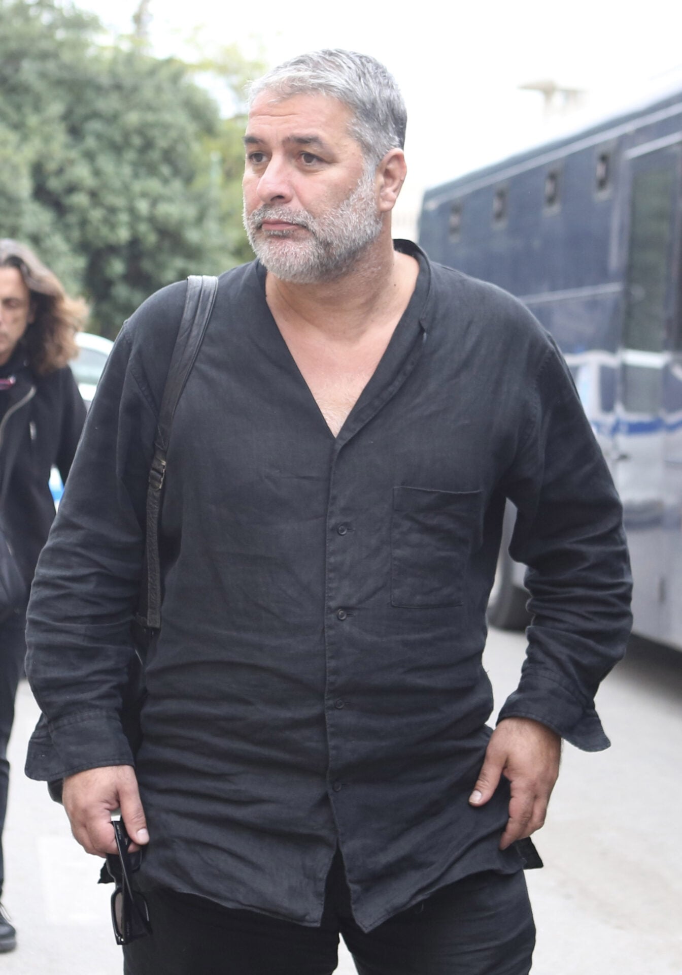 Ο Βασίλης Μπισμπίκης μίλησε για την περιπέτεια υγείας του και αποκάλυψε: «Έπαθα έμφραγμα όρθιος. Πήγα στο νοσοκομείο νομίζοντας ότι έχω ψύξη».