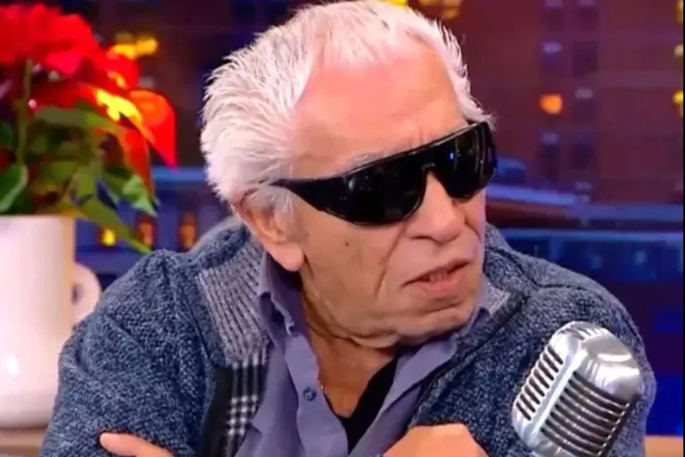 Διονύσης Μπουγάς: «Έκρυβα ότι είμαι γιος του» – Η ζωή δίπλα στον Τάσο Μπουγά