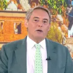 Οι σπόντες Χασαπόπουλου για τις απουσίες από την κηδεία Μαζωνάκη: «Ο Σάκης γιατί δεν πήγε;»